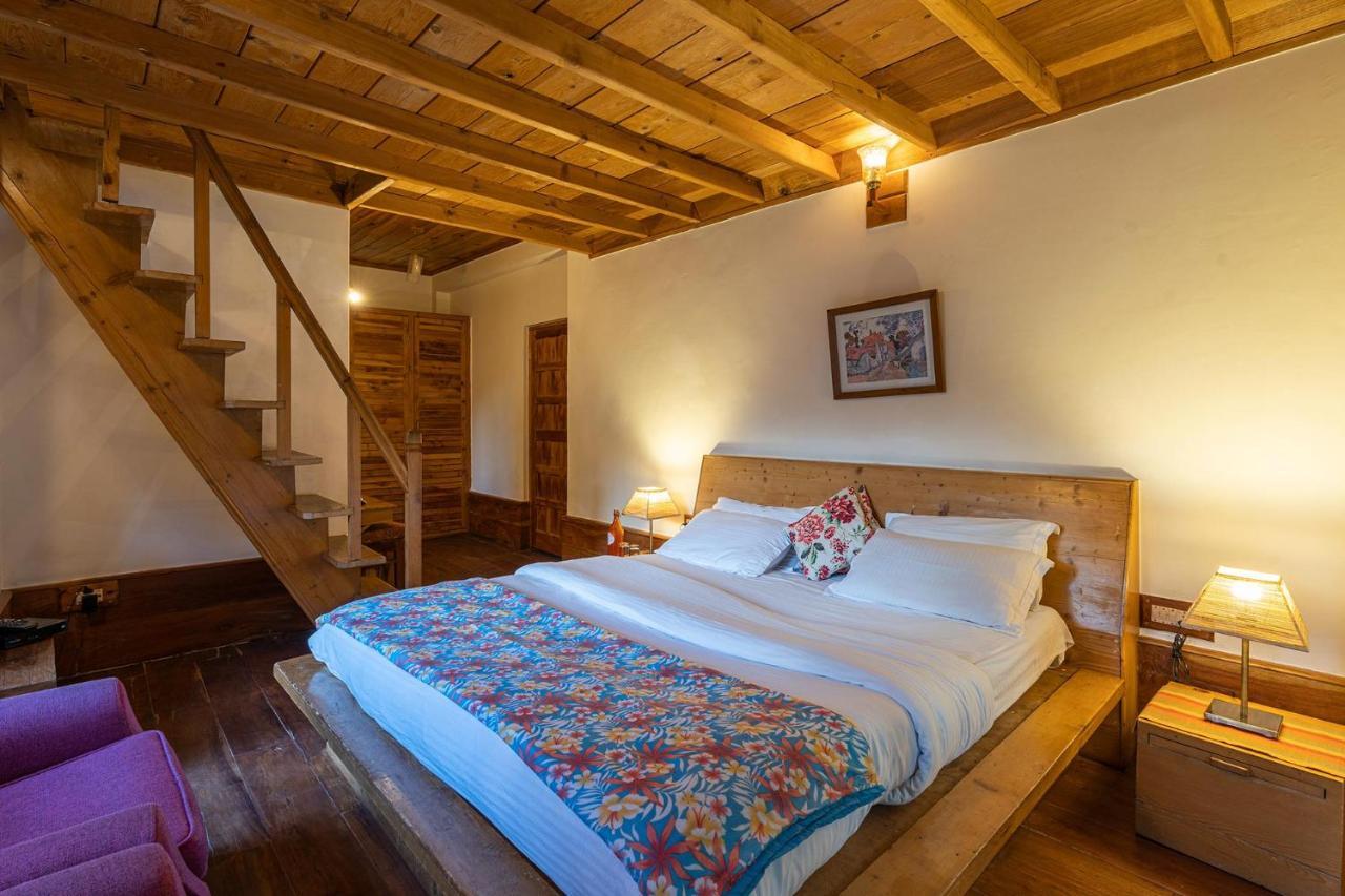 Stayvista At Casa Bella Vista- Mall Road Manāli Εξωτερικό φωτογραφία