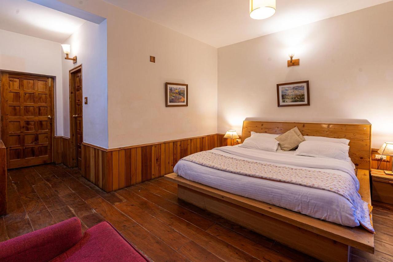 Stayvista At Casa Bella Vista- Mall Road Manāli Εξωτερικό φωτογραφία
